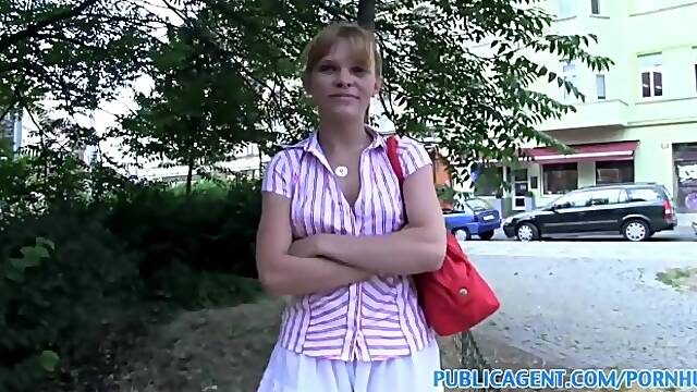 Onder De Rok Videos
